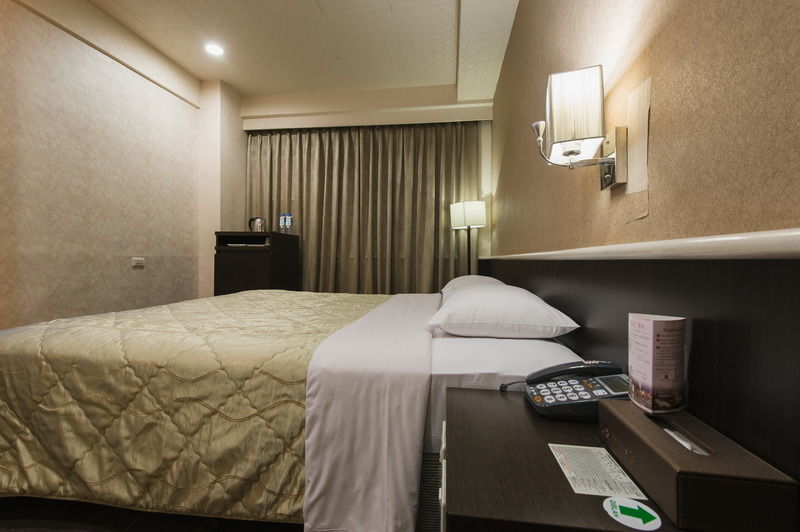 Atami Hotel Taipei Exterior photo