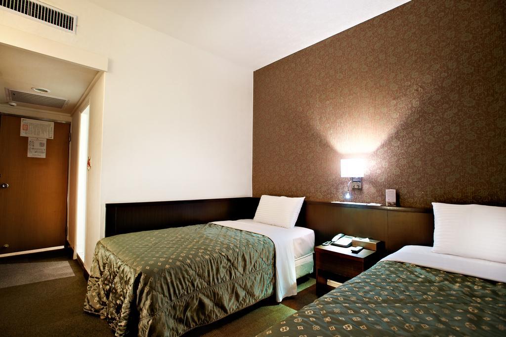 Atami Hotel Taipei Exterior photo