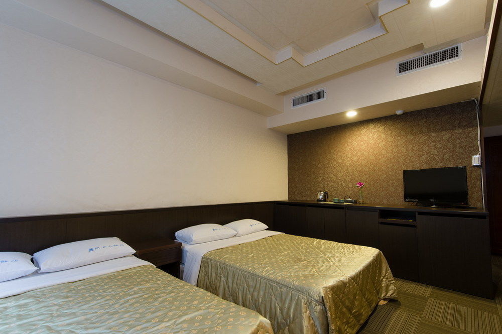 Atami Hotel Taipei Exterior photo